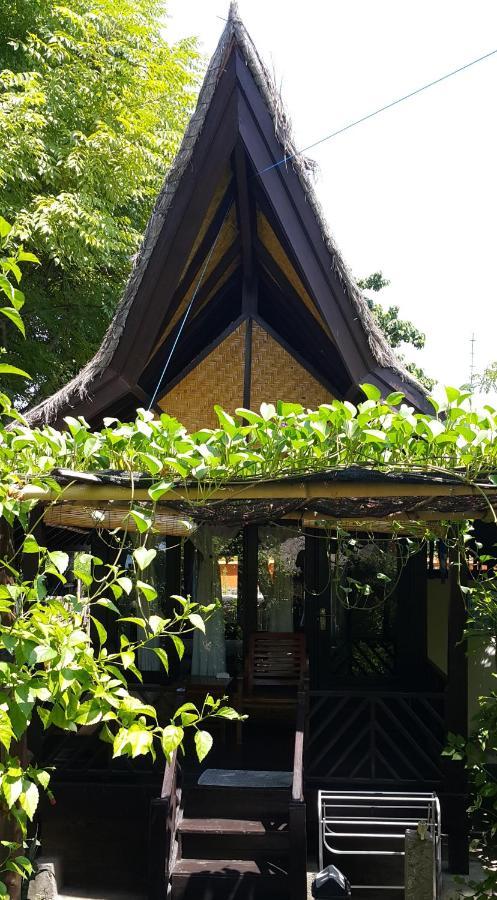 Ana Warung & Bungalows Gili Meno Exterior foto