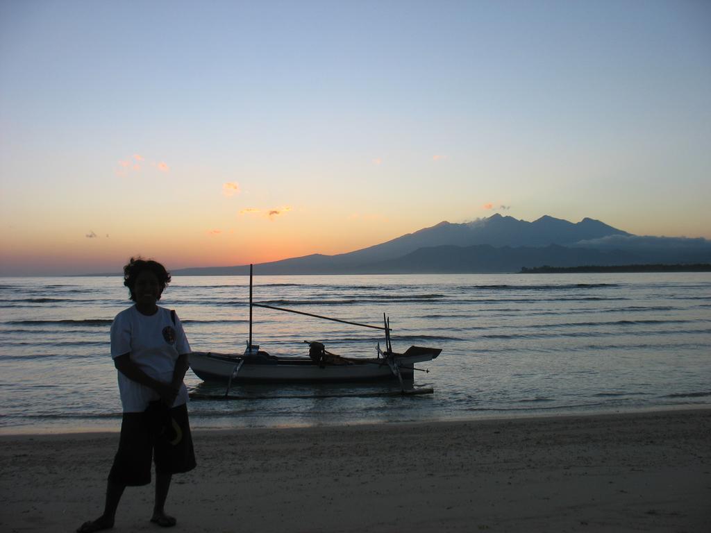 Ana Warung & Bungalows Gili Meno Exterior foto