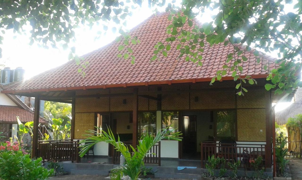 Ana Warung & Bungalows Gili Meno Exterior foto